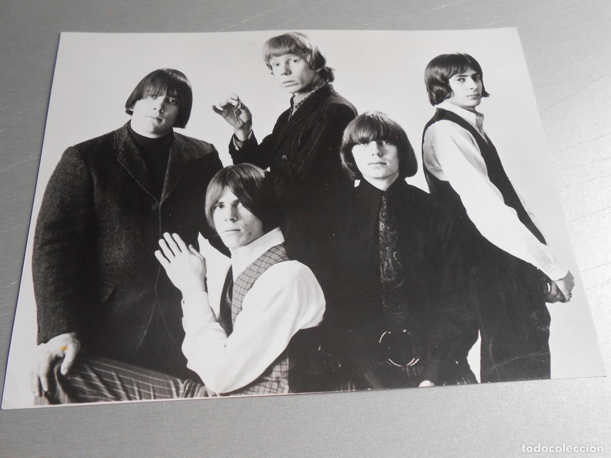 Photos de Chanteurs et Chanteuses: Foto de THE MUSIC EXPLOSSION, de 24 x 18 cm.