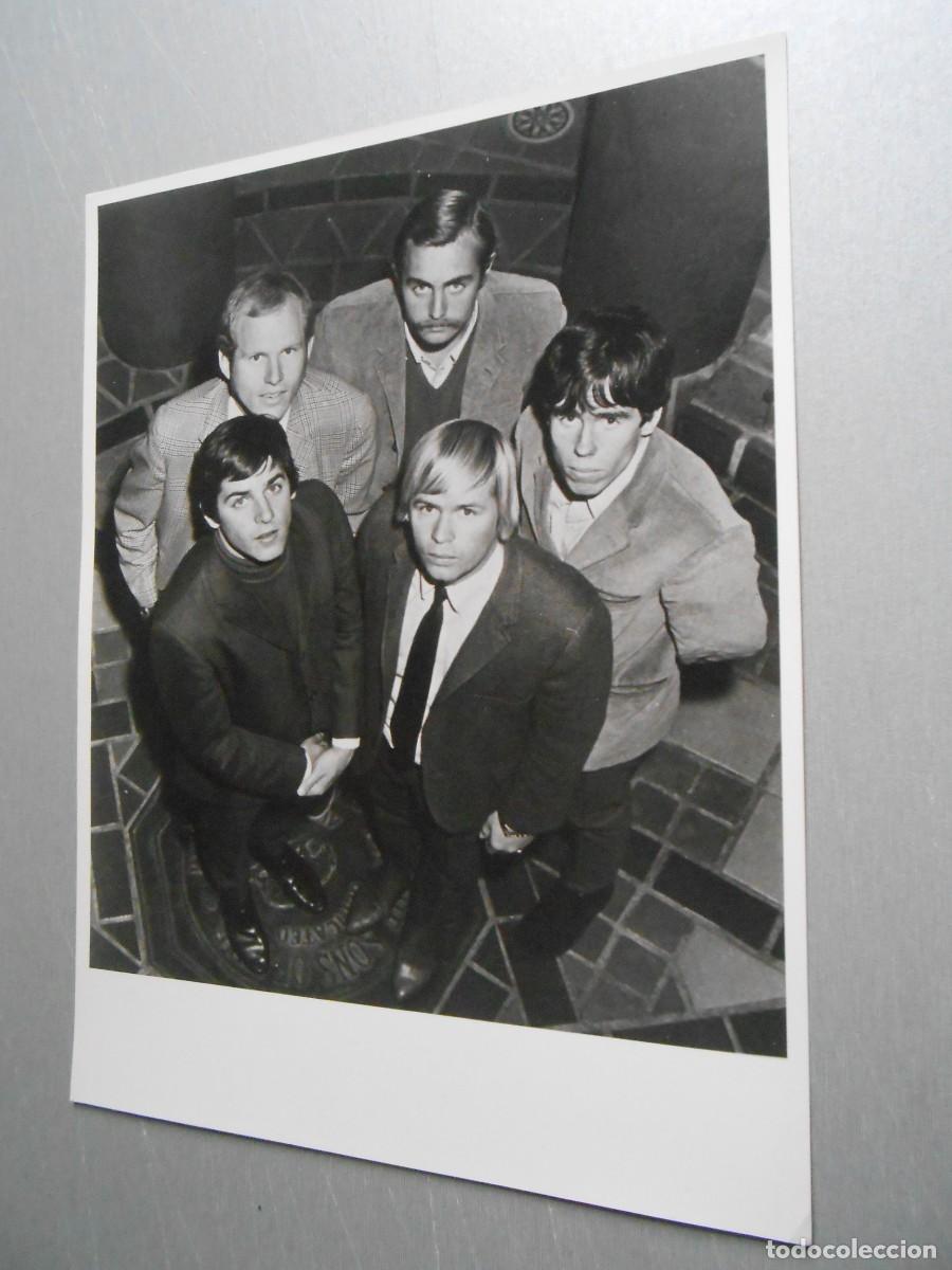 Fotos de Cantantes: Foto de HARPER&acute;S BIZARRE, de 18 x 24 cm.