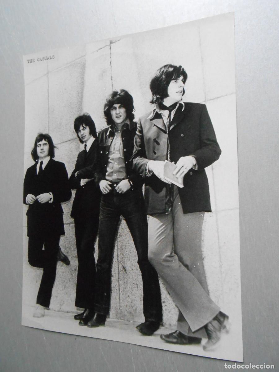 Fotos de Cantantes: Foto de The CASUALS, de 18 x 24 cm.