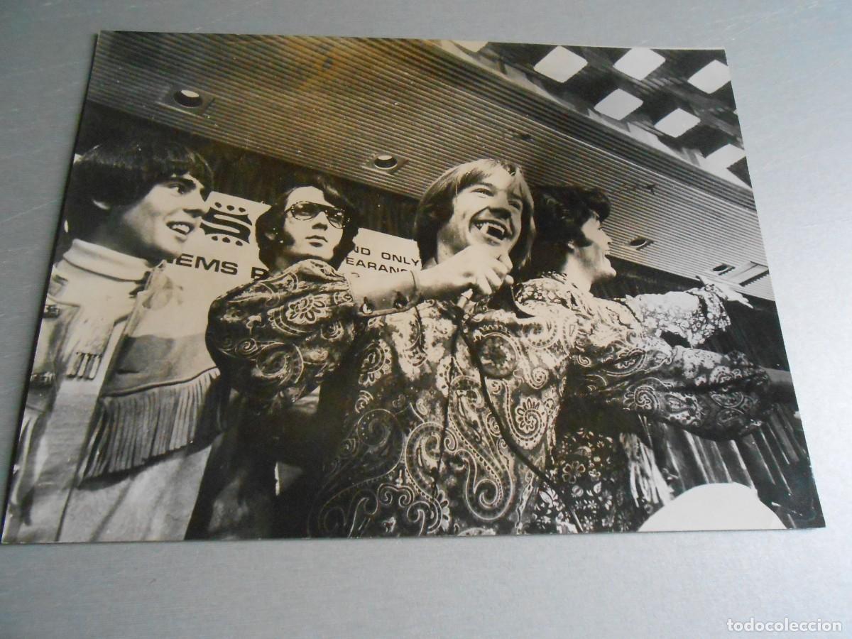 Fotos de Cantantes: Foto de - THE MONKEES -, de 24 x 18 cm.