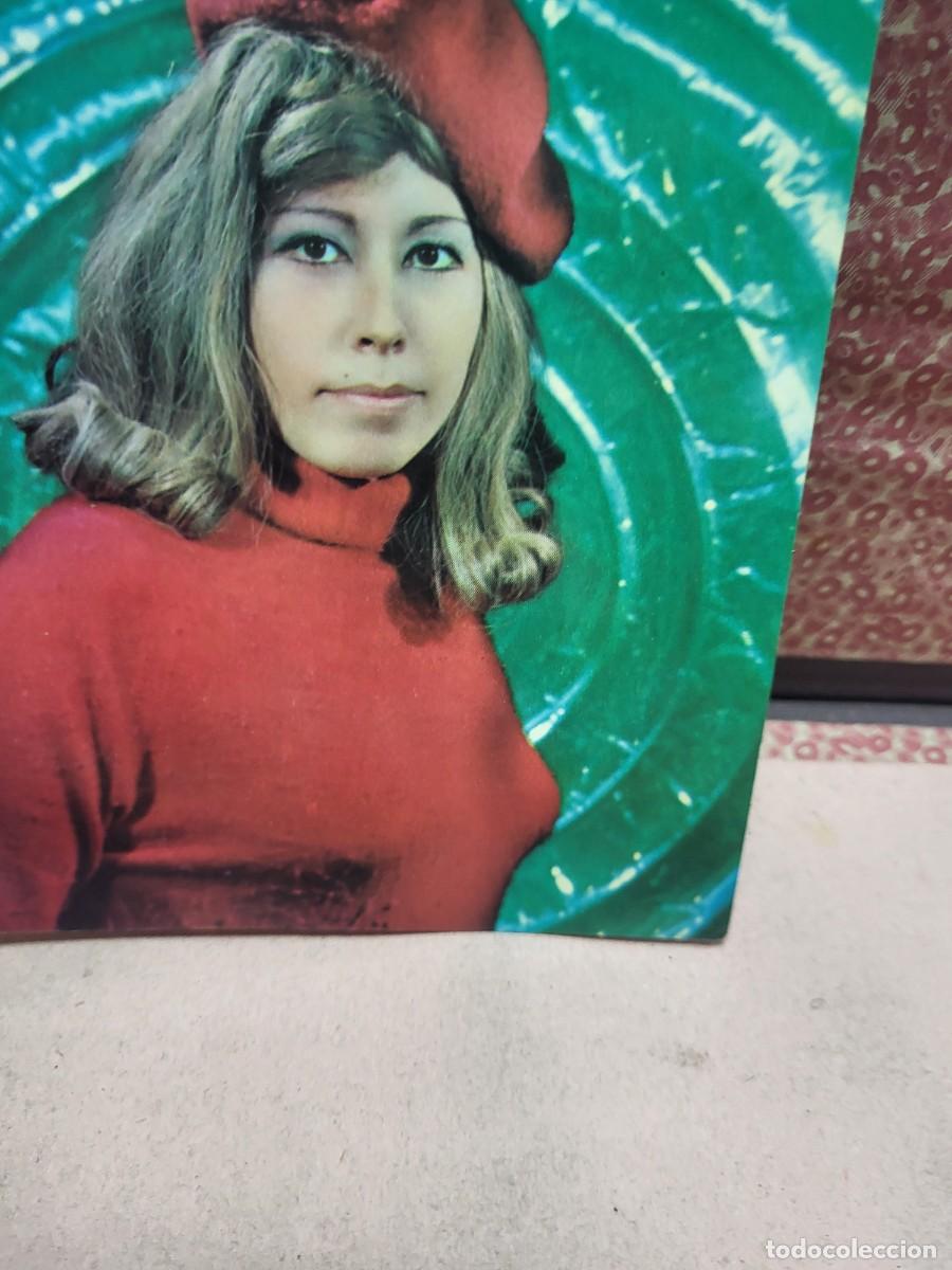 Fotos de Cantantes: ROSA MARIA BELLDA LOCUTORA RADIO SER LEON COLOR PEREZ DE LEON