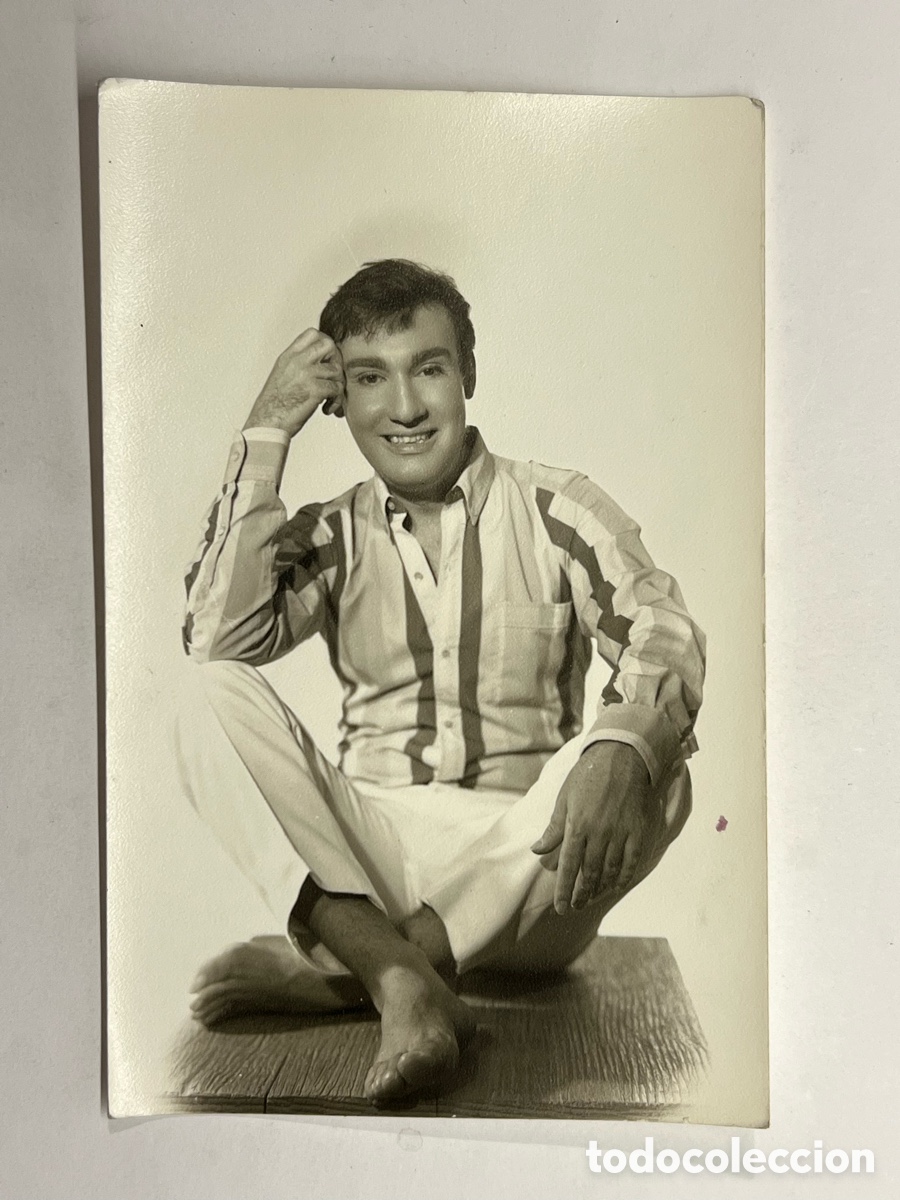 Fotos de Cantantes: ALEJANDRO VARGAS.. la nueva voz de la Canci&oacute;n Espa&ntilde;ola&hellip; Studio Luis, Zaragoza (h.1960?)