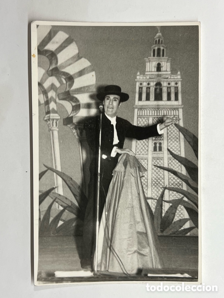 Fotos de Cantantes: ALEJANDRO VARGAS.. la nueva voz de la Canci&oacute;n Espa&ntilde;ola&hellip; Foto Par&iacute;s. Zaragoza (a.1965)