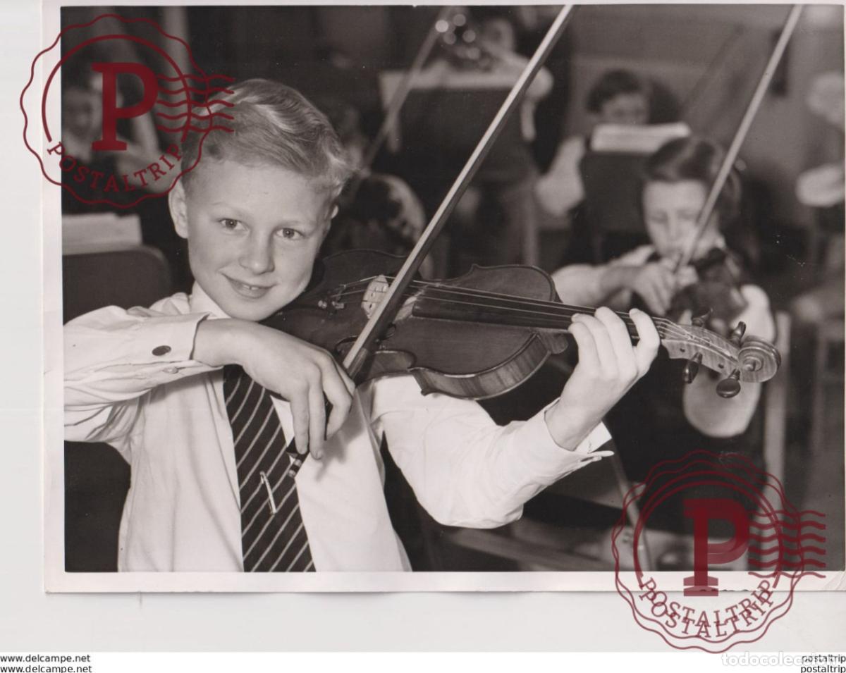 Foto di Cantanti: THE ECHELFORD JUNIOR SCHOOL, ASHFORD. ORCHESTRA LEADER. 20,5X15CM. MUSICA MUSIC MUSIQUE MUZ