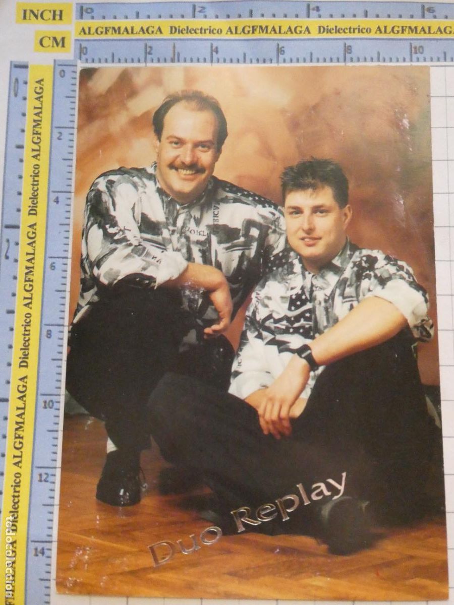 Fotos de Cantantes: POSTAL DE M&Uacute;SICA CANTANTES GRUPOS MUSICALES. DUO REPLAY HOLANDA. 2694