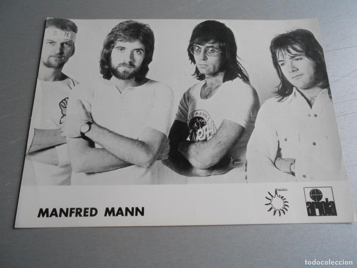 Fotos de Cantantes: Foto de - MANFRED MANN -, de 24 x 18 cm.