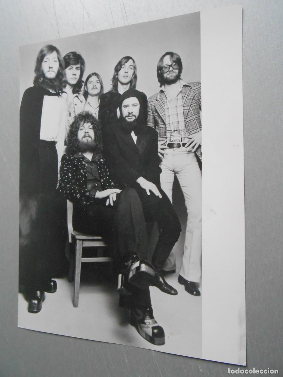 Fotos de Cantantes: Foto de - ELECTRIC LIGHT ORCHESTRA -, de 18 x 24 cm.