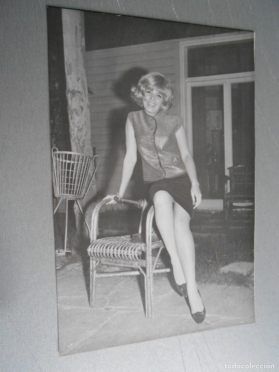 Fotos de Cantantes: Foto de - ALMA MARIA de Los 3 Sudamericanos -, de 12 x 18 cm.
