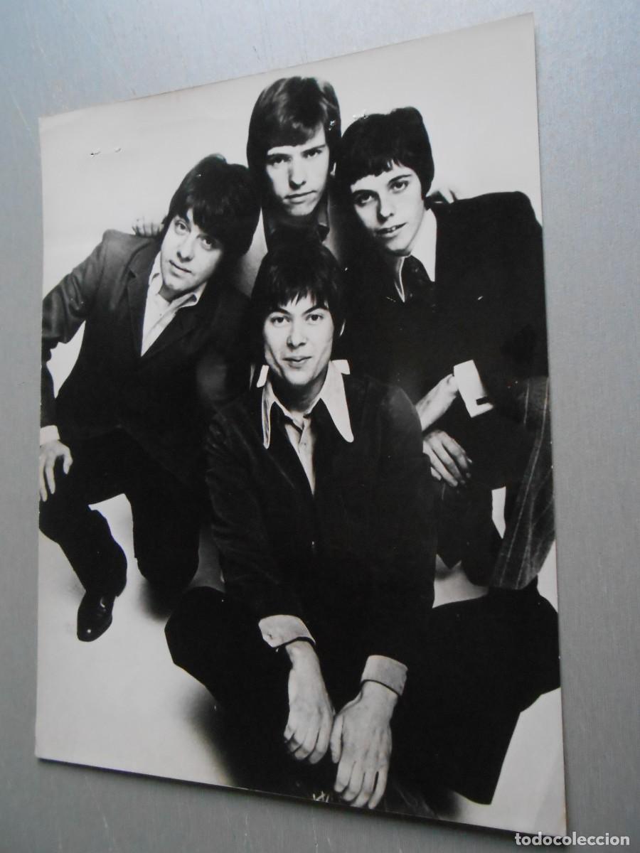 Fotos de Cantantes: Foto de - GRAPEFRUIT -, de 18 x 24 cm.