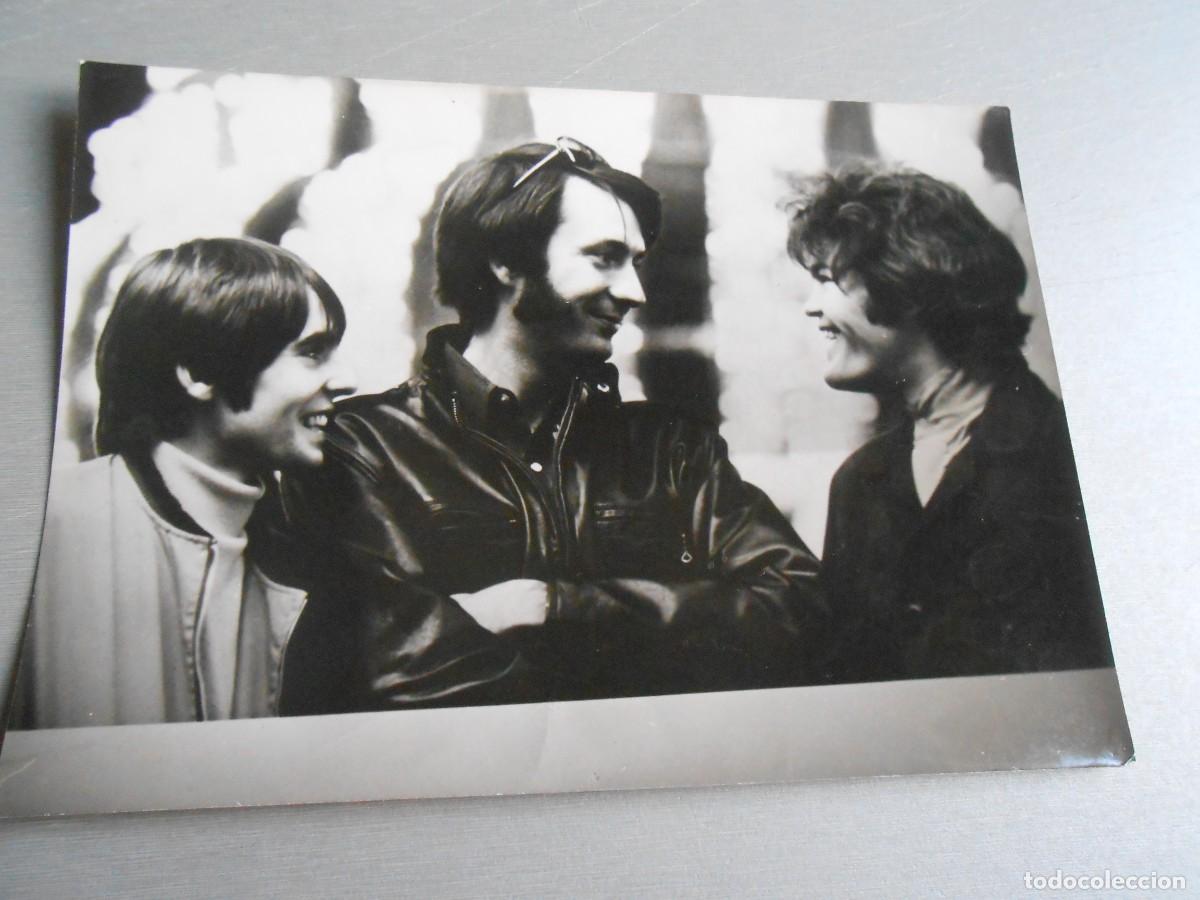 Fotos de Cantantes: Foto de - THE MONKEES -, de 18 x 13 cm.
