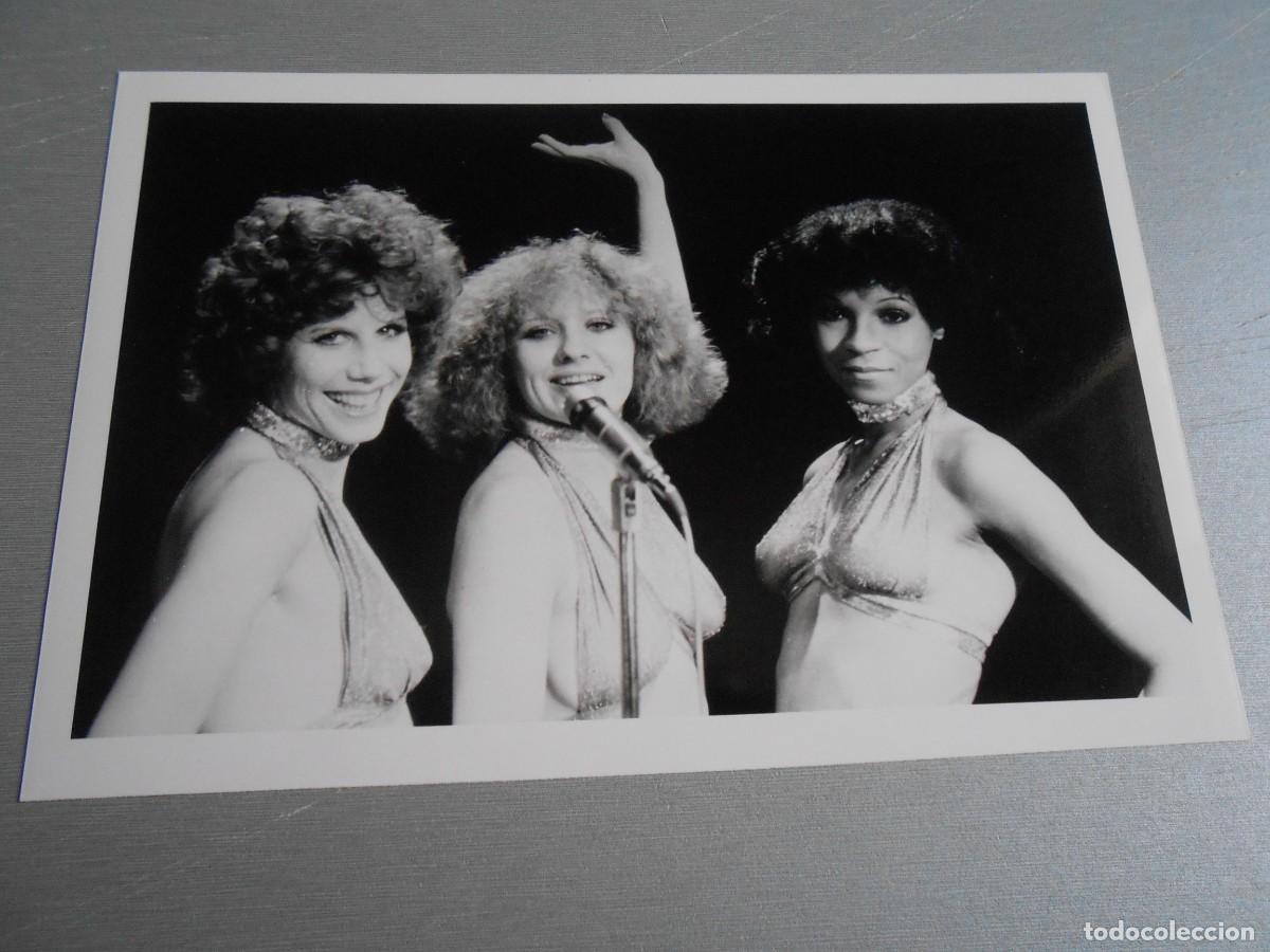 Fotos de Cantantes: Foto de - SILVER CONVENTION (Alemanas) -, de 18 x 12 cm.