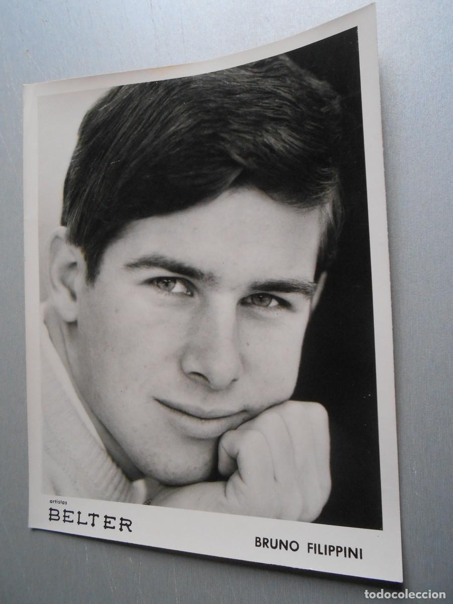 Fotos de Cantantes: Foto de - BRUNO FILIPPINI -, de 18,5 x 23,5 cm.