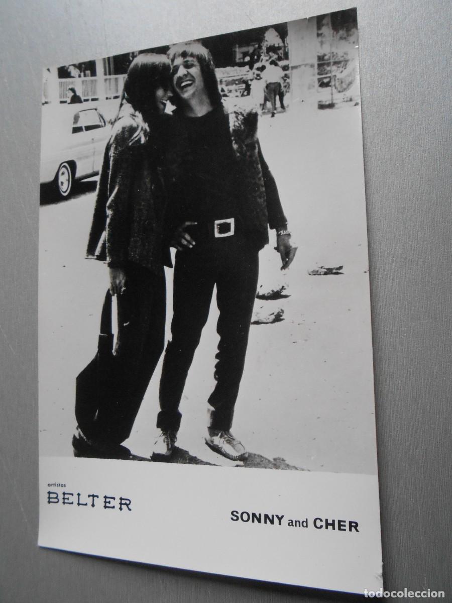 Fotos de Cantantes: Foto de - SONNY and CHER -, de 12 x 18 cm.