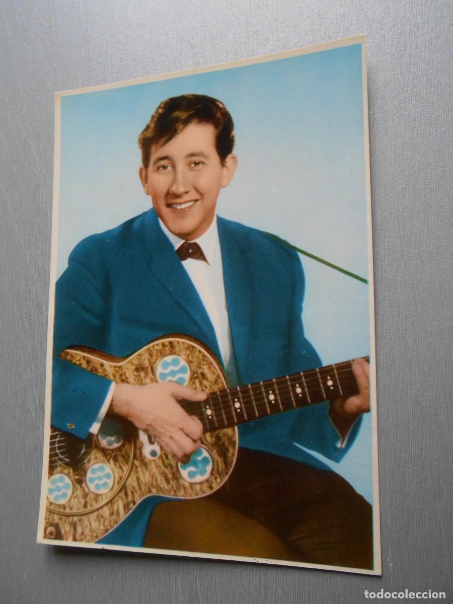 Fotos de Cantantes: Foto de - Luis AGUIL&Eacute; -, de 11 x 16 cm.