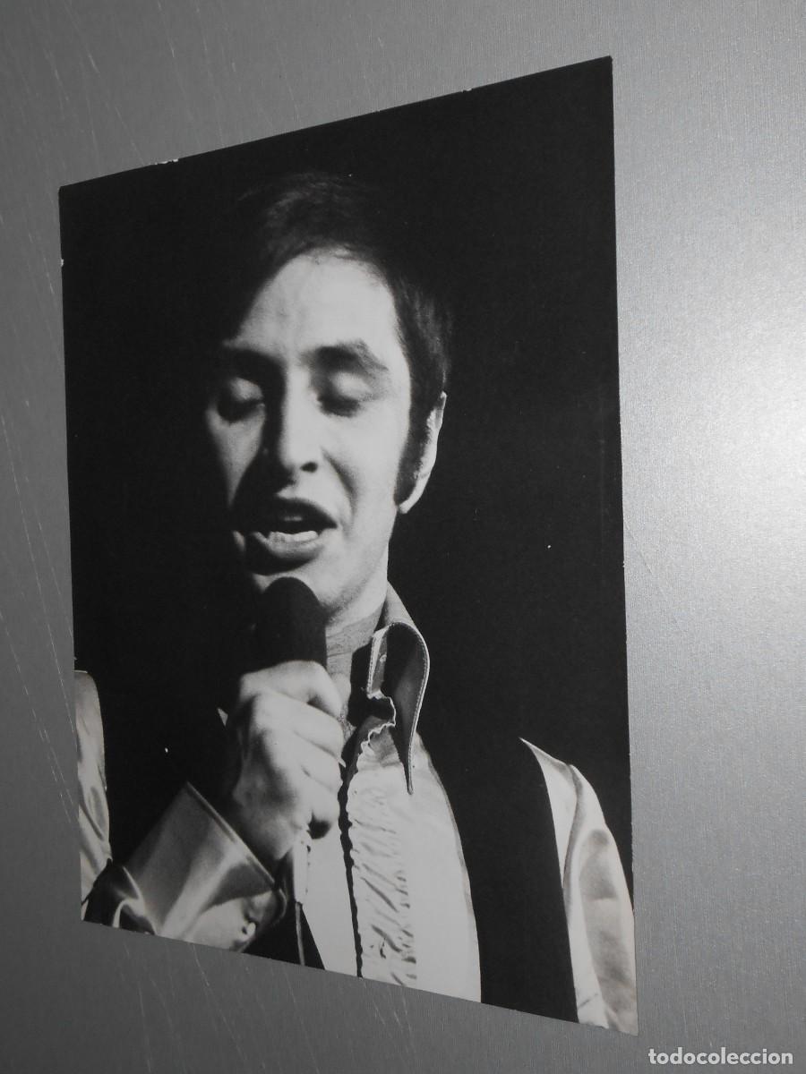 Fotos de Cantantes: FOTO de - Daniel VELAZQUEZ - de 18 x 24 cms.