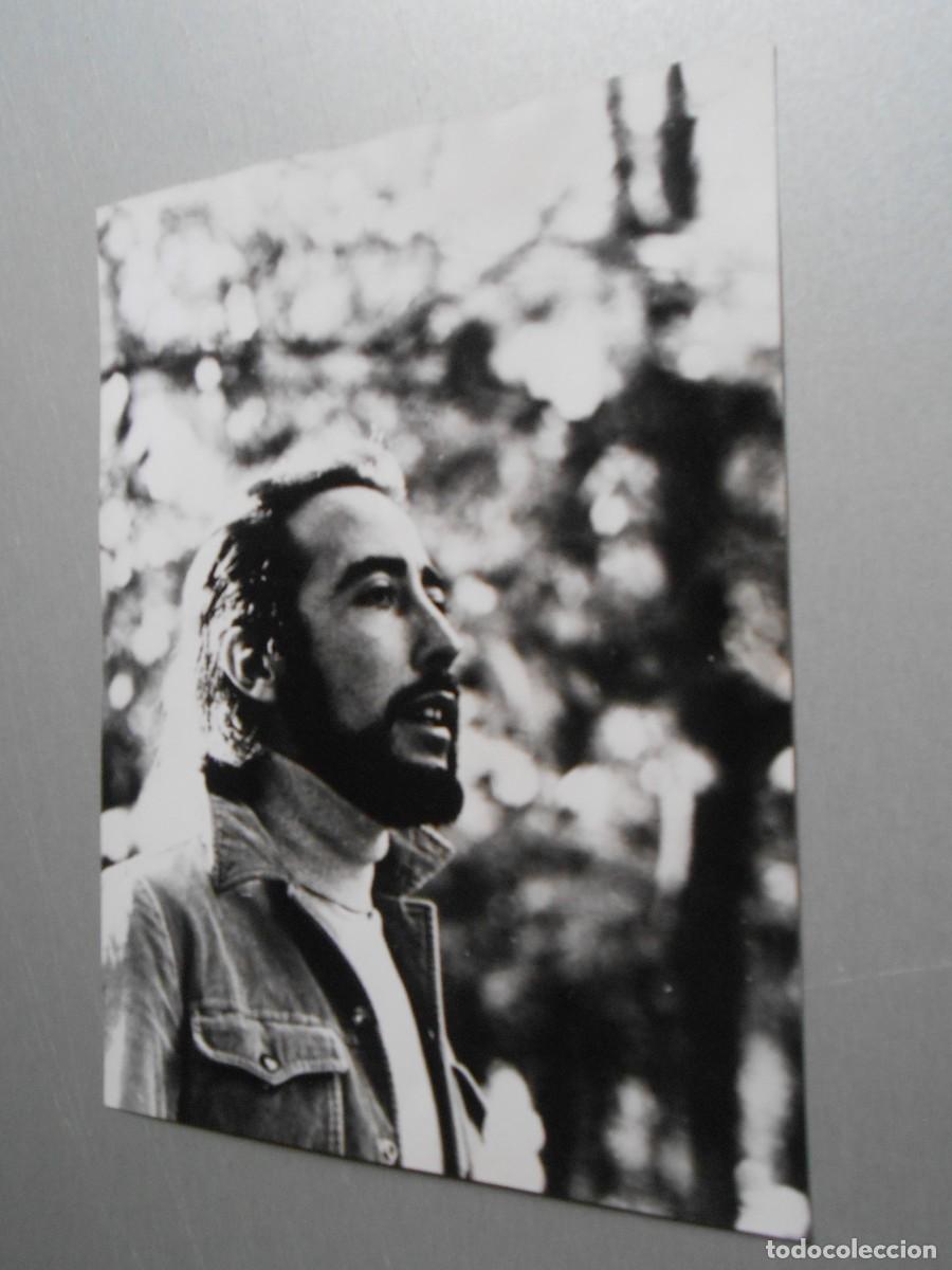 Fotos de Cantantes: FOTO de - MANOLO GALV&Aacute;N - de 18 x 24 cms.