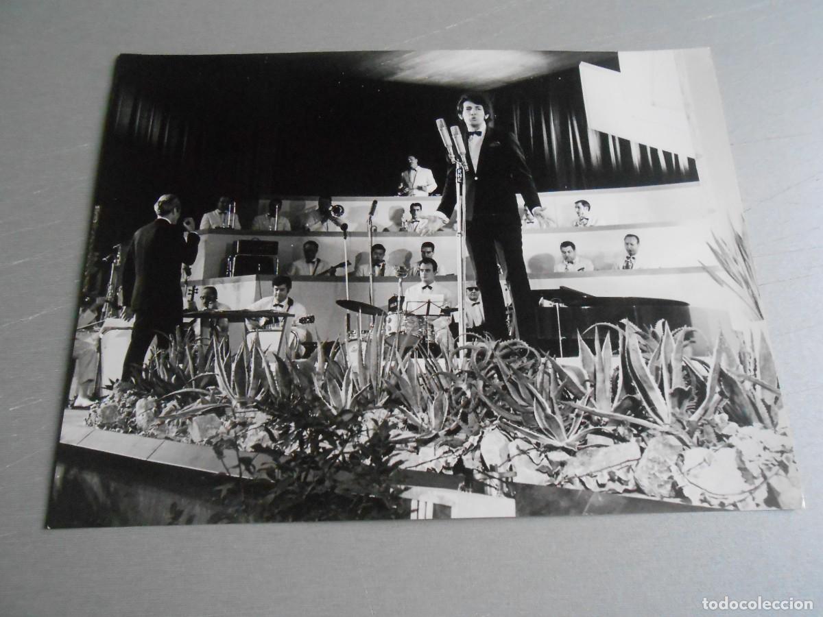 Fotos de Cantantes: FOTO de - GUY MARDEL - de 24 x 18 cms.