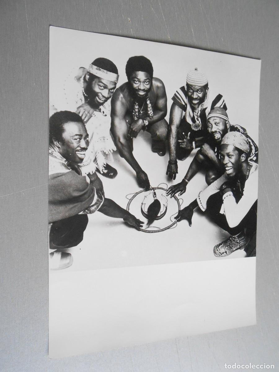 Fotos de Cantantes: FOTO de - OSIBISA - de 18 x 24 cms.