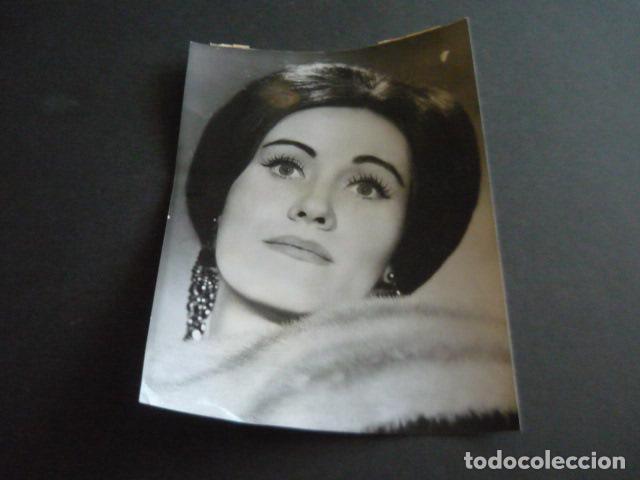 Fotos von Musikern: JOAN SUTHERLAND SOPRANO ANTIGUA FOTOGRAFIA ORIGINAL 15 X 20 CM
