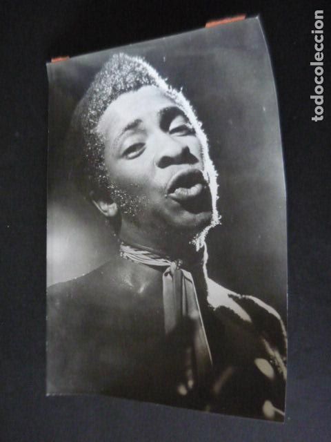 Photos de Chanteurs et Chanteuses: ERIC MERCURY CANTANTE ANTIGUA FOTOGRAFIA ORIGINAL 16 X 22,5 CM