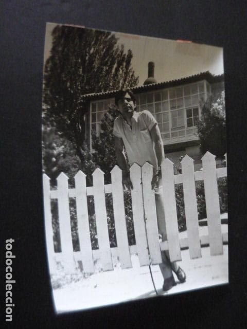 Photos of Singers: OSCAR CANTANTE ANTIGUA FOTOGRAFIA ORIGINAL 18 X 24 CM