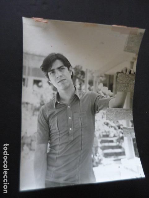Photos of Singers: OSCAR CANTANTE ANTIGUA FOTOGRAFIA ORIGINAL 18 X 24 CM
