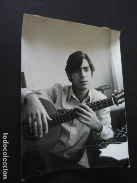 Photos of Singers: OSCAR CANTANTE ANTIGUA FOTOGRAFIA ORIGINAL 18 X 24 CM