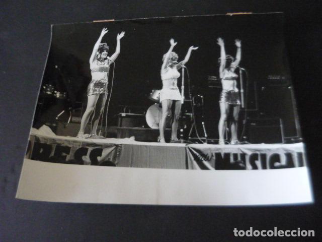 Fotos de Cantantes: THE PAPER DOLLS CONJUNTO MUSICAL ANTIGUA FOTOGRAFIA ORIGINAL 19 X 25 CM