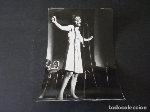 Photos of Singers: ANGELA CANTANTE ANTIGUA FOTOGRAFIA ORIGINAL 12 X 18 CM