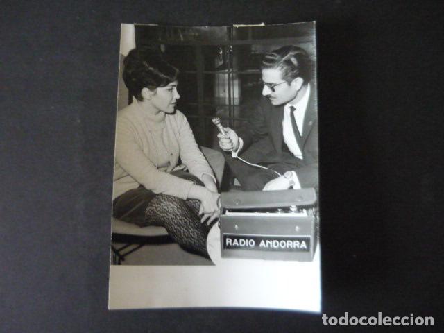Fotos von Musikern: RIKA ZARAI CANTANTE ANTIGUA FOTOGRAFIA ORIGINAL 18 X 12 CM