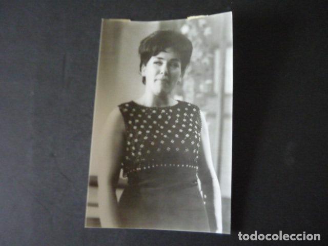 Photos of Singers: RIKA ZARAI CANTANTE ANTIGUA FOTOGRAFIA ORIGINAL 12 X 17 CM