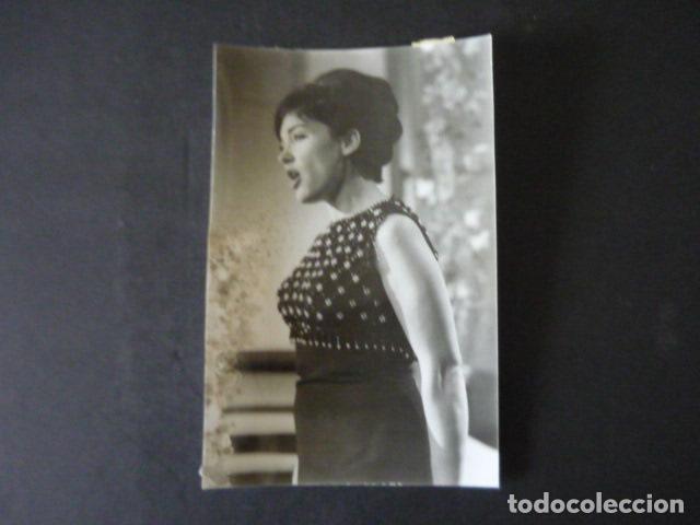 Photos of Singers: RIKA ZARAI CANTANTE ANTIGUA FOTOGRAFIA ORIGINAL 12 X 17 CM