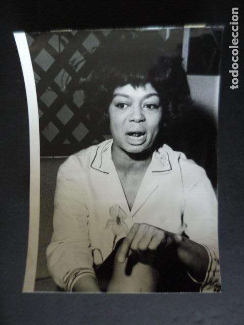 Fotos von Musikern: HAZEL SCOTT CANTANTE JAZZ ANTIGUA FOTOGRAFIA ORIGINAL 18 X 24 CM