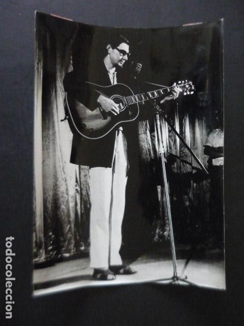 Foto di Cantanti: PAUL RIBA CANTANTE ANTIGUA FOTOGRAFIA ORIGINAL 18 X 24 CM