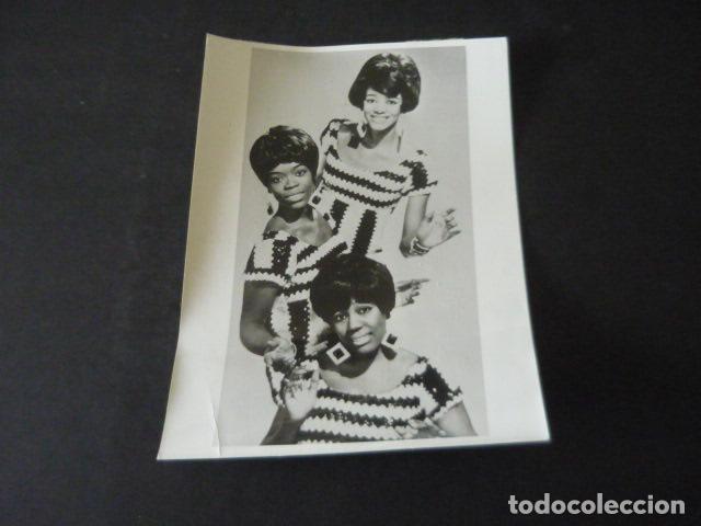 Fotos de Cantantes: THE TOYS CONJUNTO MUSICAL ANTIGUA FOTOGRAFIA ORIGINAL 13 X 18 CM