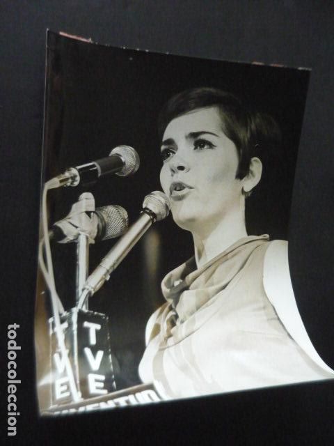 Photos of Singers: LUISA MARIA G&Uuml;ELL CANTANTE ANTIGUA FOTOGRAFIA ORIGINAL 18 X 24 CM