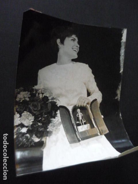 Fotos de Cantores: LUISA MARIA G&Uuml;ELL CANTANTE ANTIGUA FOTOGRAFIA ORIGINAL 18 X 24 CM