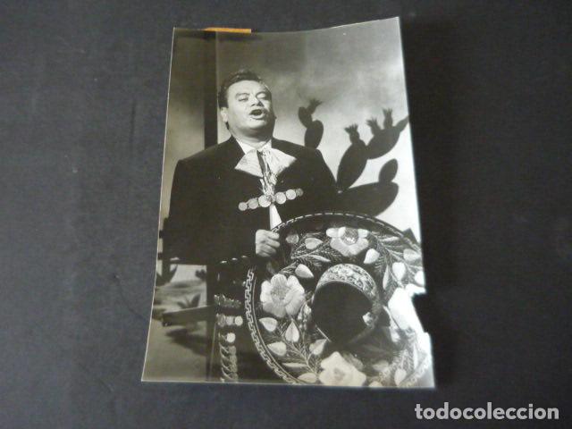 Photos of Singers: CUCO SANCHEZ CANTANTE ANTIGUA FOTOGRAFIA ORIGINAL 12 X 18 CM