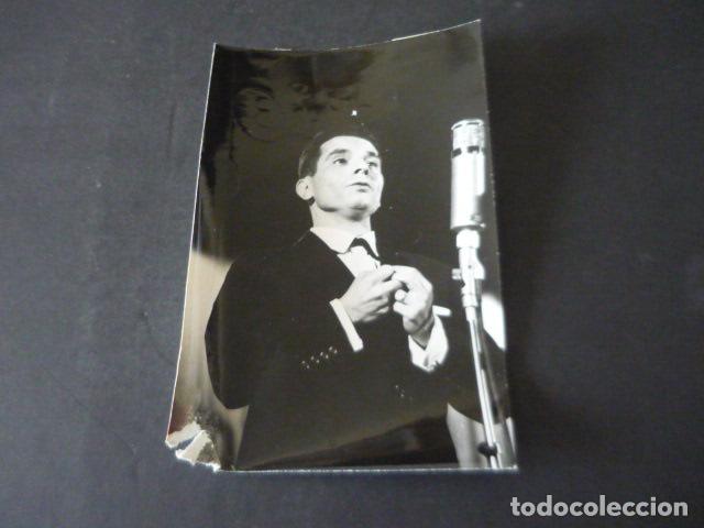 Photos of Singers: LUIS ANDRADE CANTANTE EN ARANDA DE DUERO ANTIGUA FOTOGRAFIA ORIGINAL 12 X 18 CM