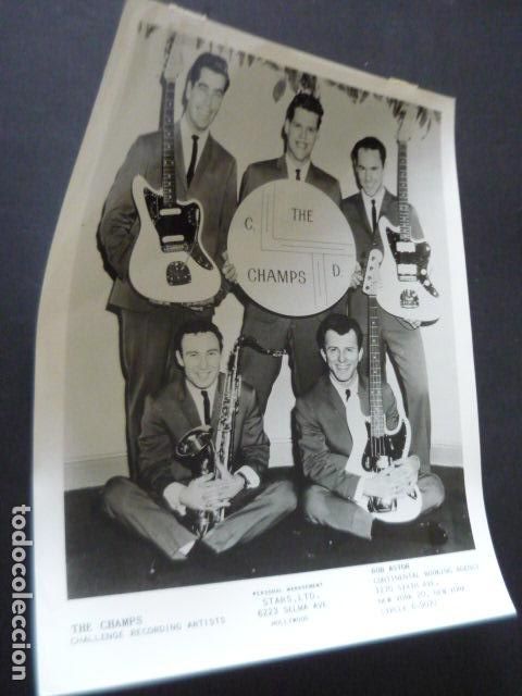 Photos of Singers: THE CHAMPS CONJUNTO MUSICAL ANTIGUA FOTOGRAFIA ORIGINAL 20,5 X 25 CM