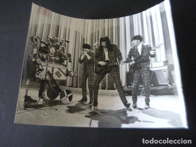 Photos of Singers: THE MORGANS CONJUNTO MUSICAL ANTIGUA FOTOGRAFIA ORIGINAL 18 X 24 CM