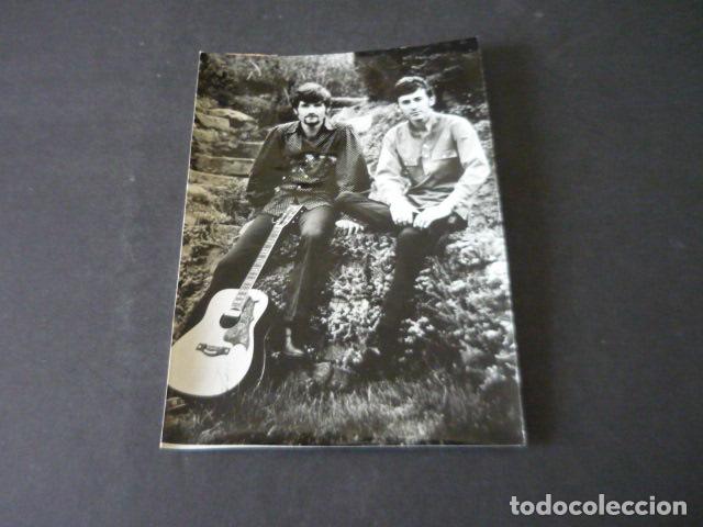 Foto di Cantanti: ZAGER & EVANS CONJUNTO MUSICAL ANTIGUA FOTOGRAFIA ORIGINAL 12 X 17 CM