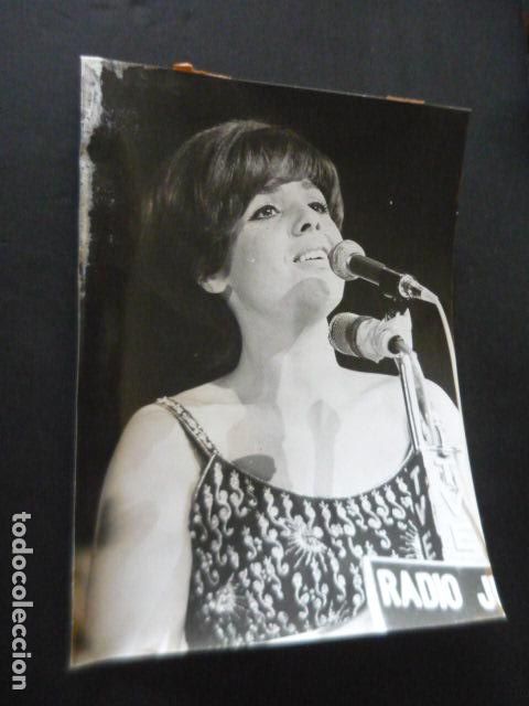 Foto di Cantanti: SABRINA CANTANTE EN MALAGA ANTIGUA FOTOGRAFIA ORIGINAL 18 X 24 CM