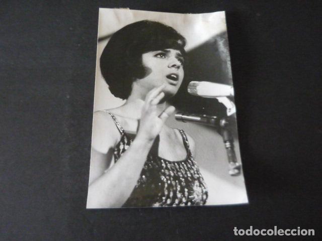 Photos de Chanteurs et Chanteuses: SABRINA CANTANTE ANTIGUA FOTOGRAFIA ORIGINAL 18 X 13 CM