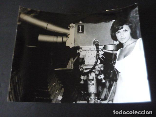 Photos de Chanteurs et Chanteuses: SABRINA CANTANTE ANTIGUA FOTOGRAFIA ORIGINAL 18 X 24 CM