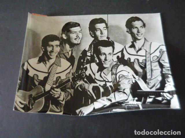 Photos of Singers: THE MERRYMEN CONJUNTO MUSICAL ANTIGUA FOTOGRAFIA ORIGINAL 21 X 16 CM