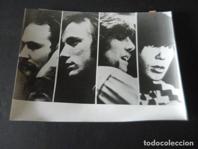 Photos of Singers: CROSBY STILLS NASH & YOUNG CONJUNTO MUSICAL ANTIGUA FOTOGRAFIA ORIGINAL 18 X 24 CM