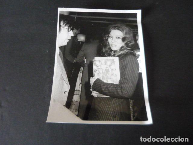 Fotos von Musikern: LUCIANA WOLF CANTANTE ANTIGUA FOTOGRAFIA ORIGINAL 13 X 18 CM