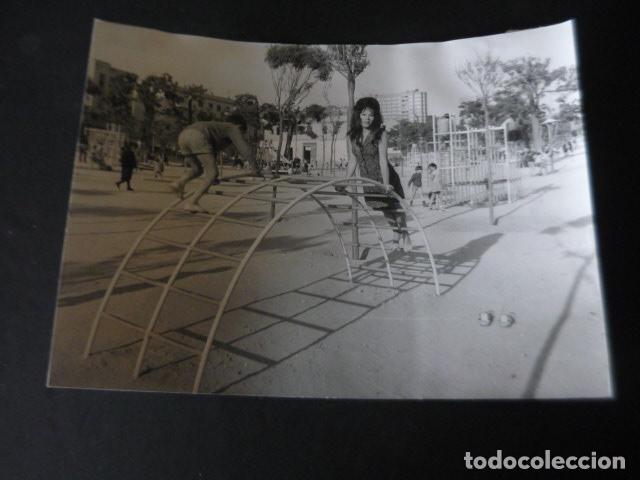 Fotos von Musikern: LUCIANA WOLF CANTANTE ANTIGUA FOTOGRAFIA ORIGINAL 24 X 18 CM