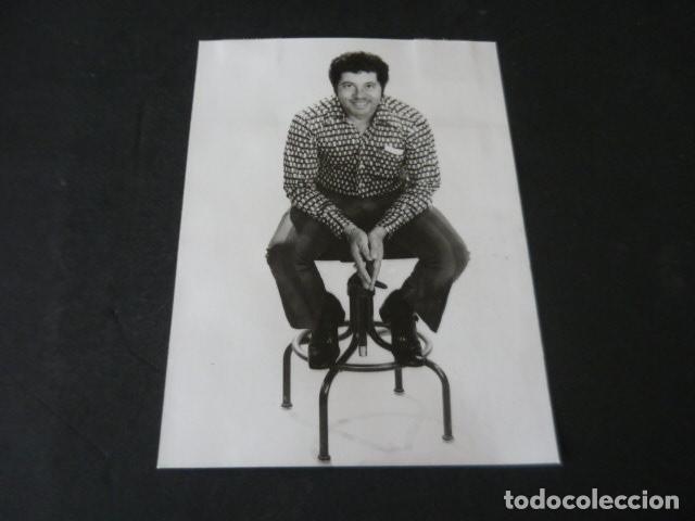 Fotos von Musikern: FERNANDO CASADO CANTANTE ANTIGUA FOTOGRAFIA ORIGINAL 13 X 18 CM